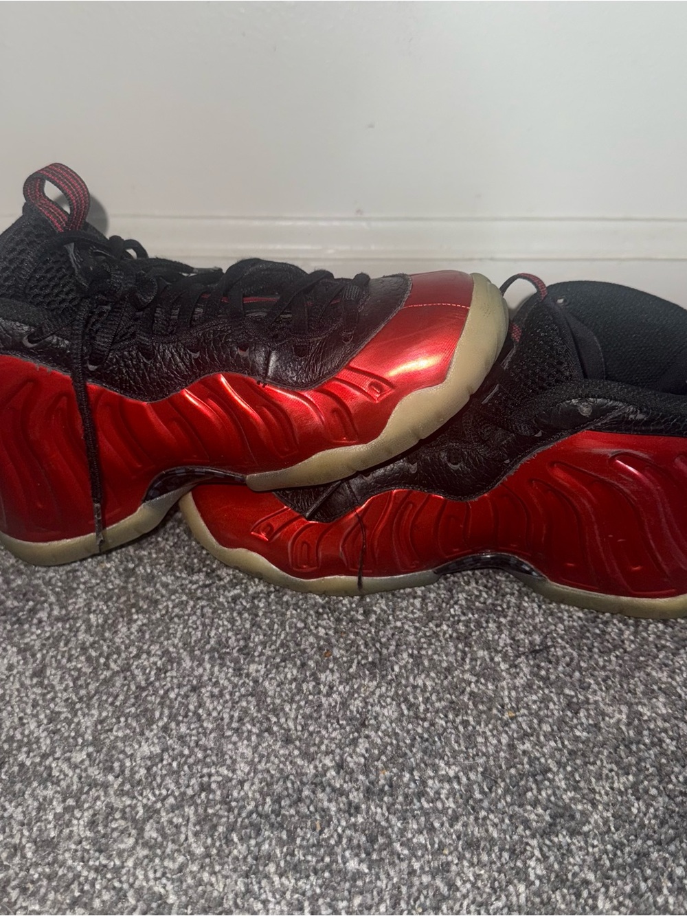 Kids Red Foamposite-Style Athletic Shoes size 4.5y